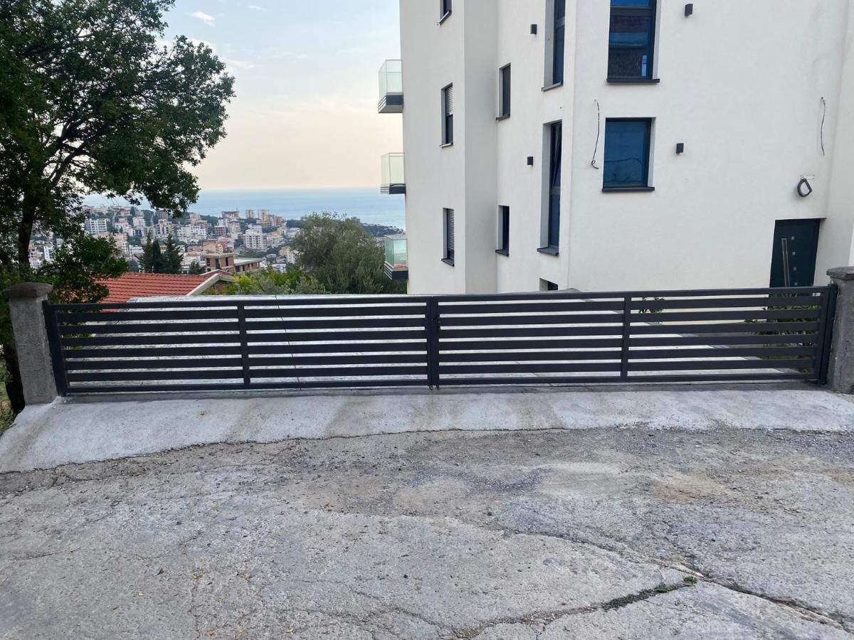 多布拉沃达A. Montenegro公寓 外观 照片